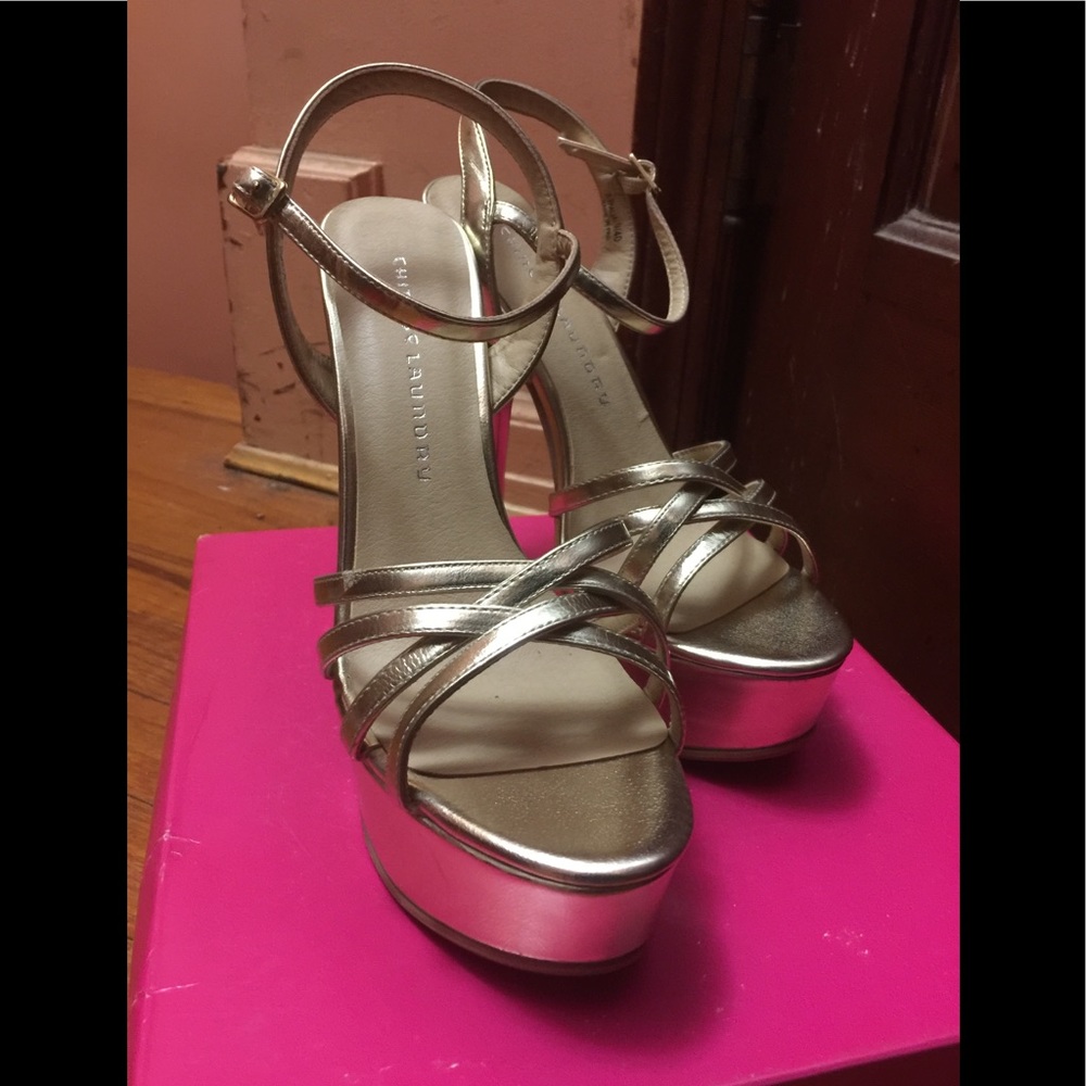 Chinese Laundry Gold Platform Sandals
